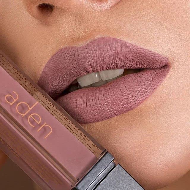 aden - 2 in 1 - Matte Liquid Lipstick 7ML