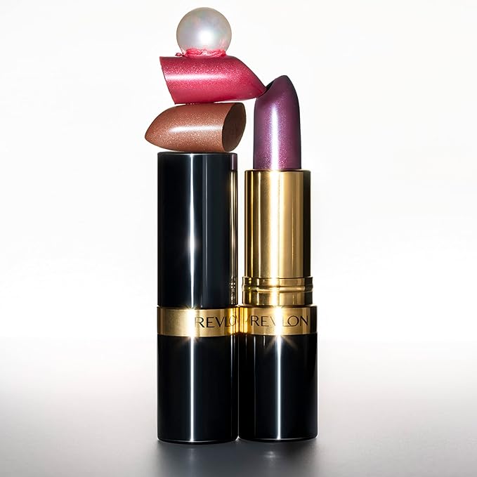 Revlon Super Lustrous Lipstick, High Impact Lipcolor with Moisturizing Creamy Formula, Infused with Vitamin E and Avocado Oil in Pink Pearl, Softsilver Red (425)