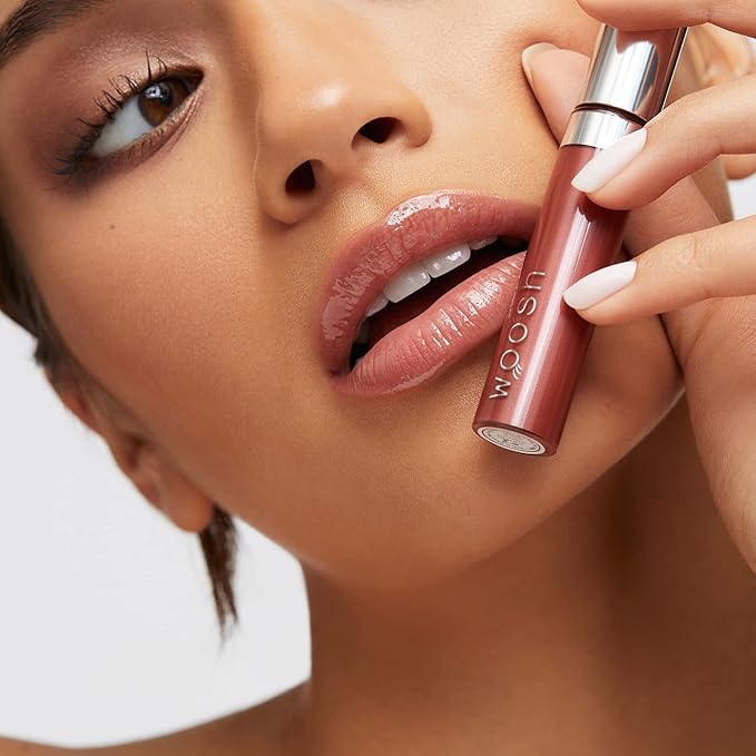 Woosh Beauty, Spin-On Lip Gloss, Hydrating Shea Butter, Lip