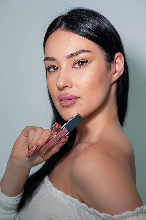 aden - 2 in 1 - Matte Liquid Lipstick 7ML