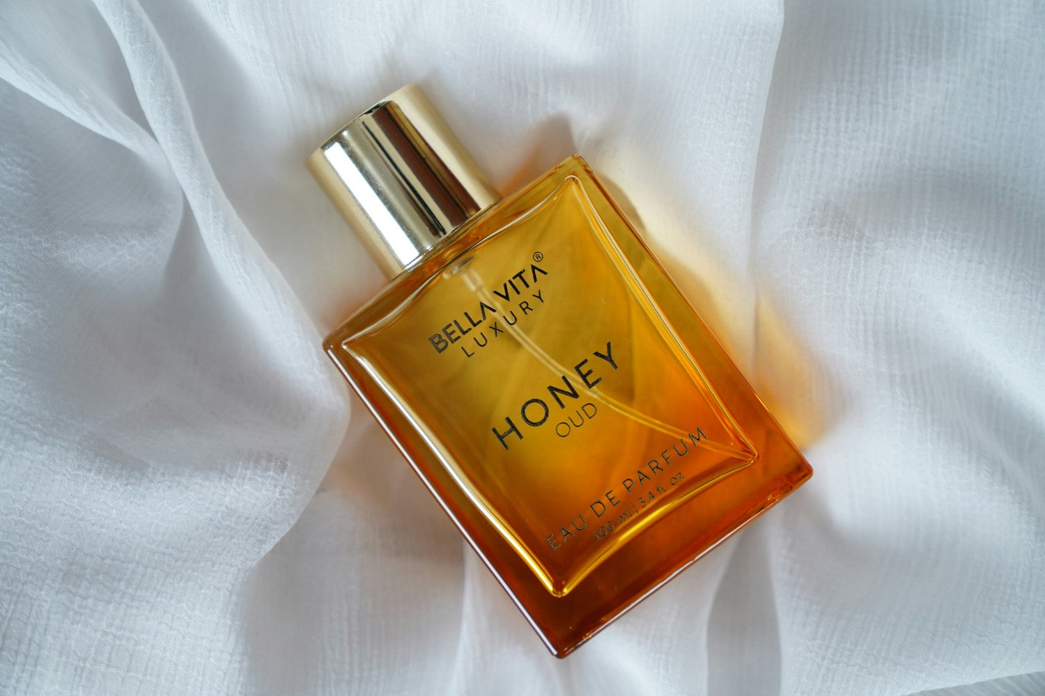 Lumiéra-Beauty-Shop-body-fragrances-with-long-lasting-fresh-scents