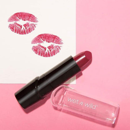 wet n wild Silk Finish Lipstick, Hydrating Rich Lipstick,