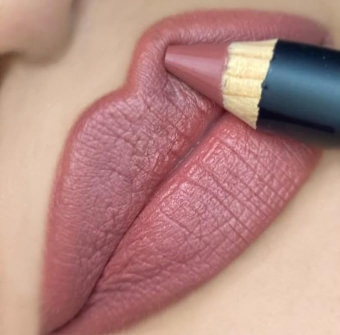 REINA REBELDE Muñeca Bold Lip Matte Stick Pencil Pout/Long-Wearing