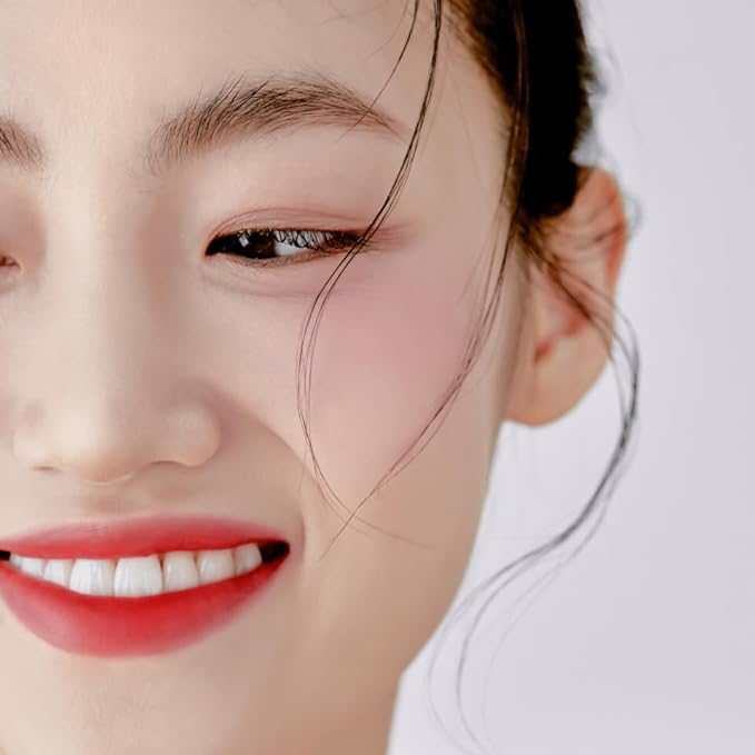 Easy Soft Lip, Cream Finish for a Smooth Lightweight