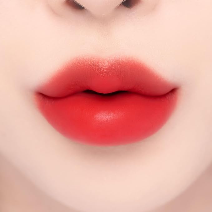 YNM Cream Matte Lipstick (04 FLAME RED, 3g) 3g)