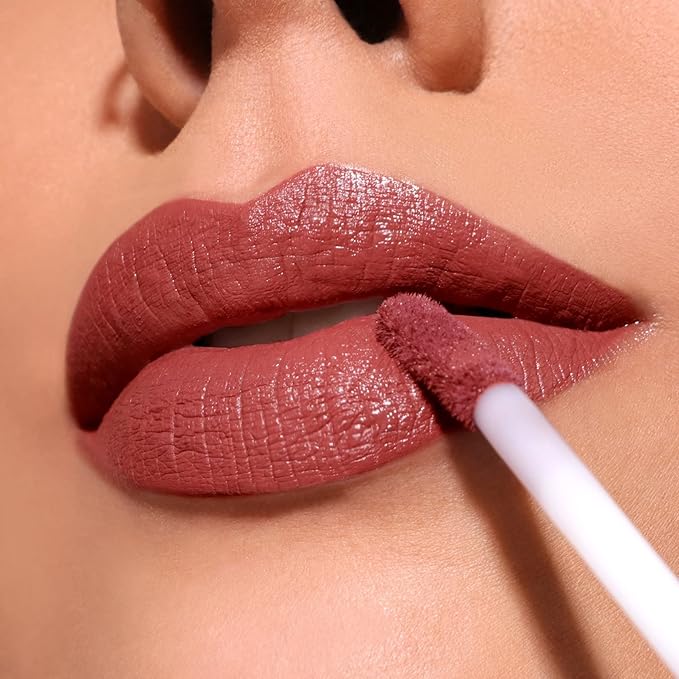 Lip Divine Liquid Lipstick (011, A La Mode)