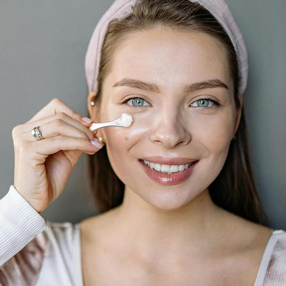 Aswewamt 6Pcs Mini Metal Makeup Spatula Facial Massage Scoop Heart-shaped Skincare Spatula Silver Cream Dig Beauty Spoons Reusable Cosmetic Applicator for Mixing and Sampling Face Mask Cream Lotions