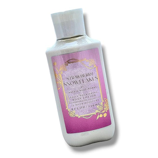 Bath and Body Works Strawberry Snowflakes