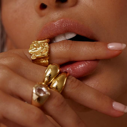'+ Lux Unfiltered N°11 Smoothing Lip Tint in Smoothing